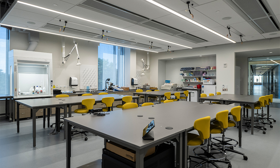 One of nine teaching labs located in the Casper Life Sciences Building.