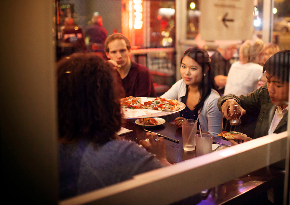 Pizza lunch with a professor